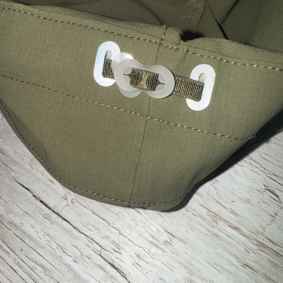 Life Integrity Earth LIV Emma Pullover Half Zip Hoodie Rain Jacket Green L - Picture 10 of 14